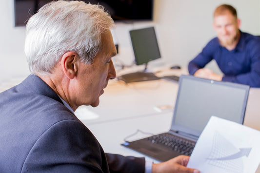 Débloquer Crédits : L'Art de Négocier Avec Votre Banquier